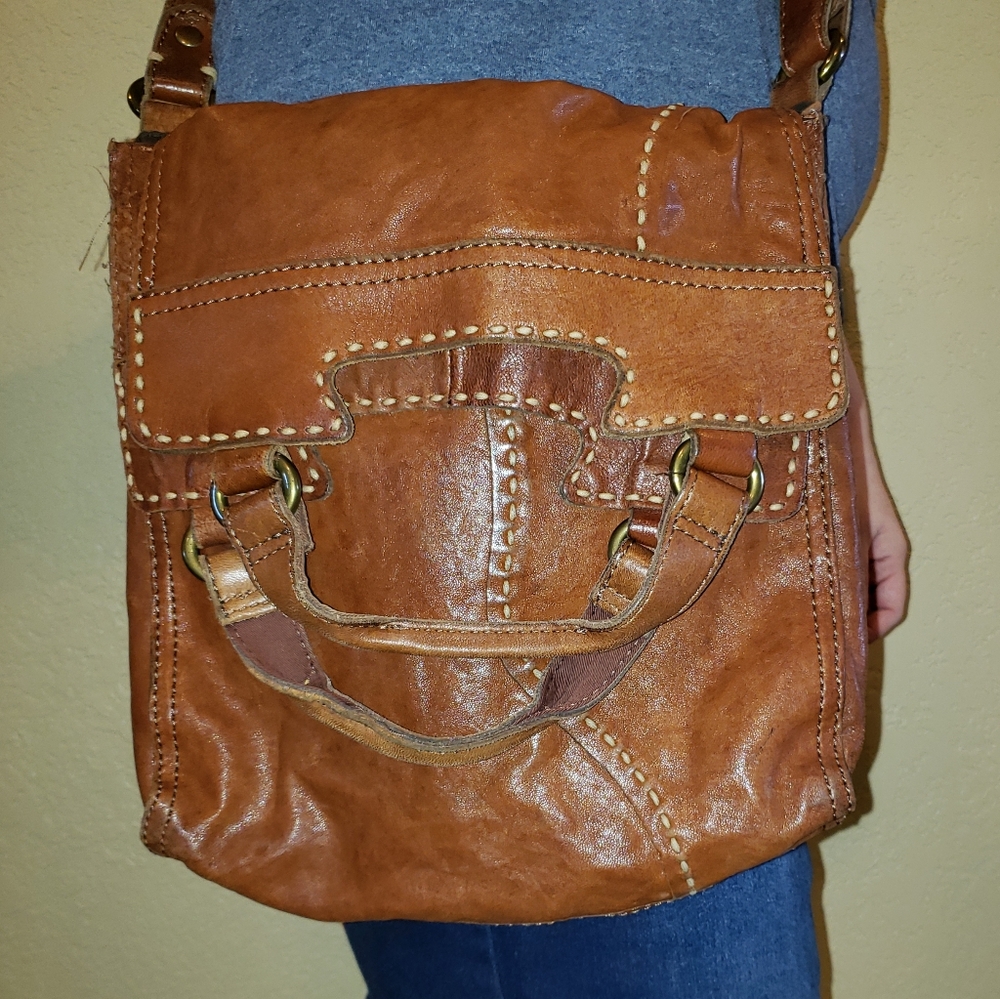 Lucky Brand Abbey Road foldover crossbody bag